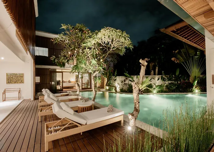 Payapaya Luxury 4 Bedroom Near Potato Head