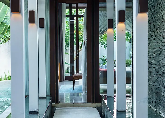 Villa Payapaya Luxury 4 Bedroom Near Potato Head Seminyak (Bali)