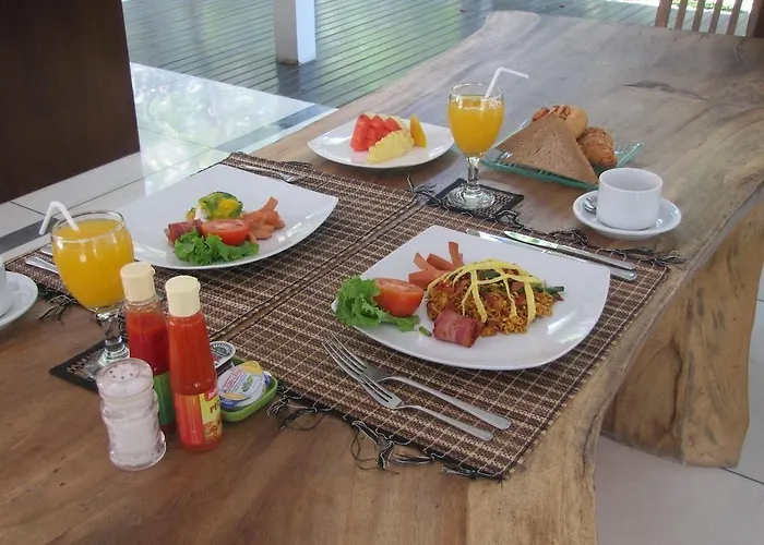 Payapaya Luxury 4 Bedroom Near Potato Head Seminyak (Bali)