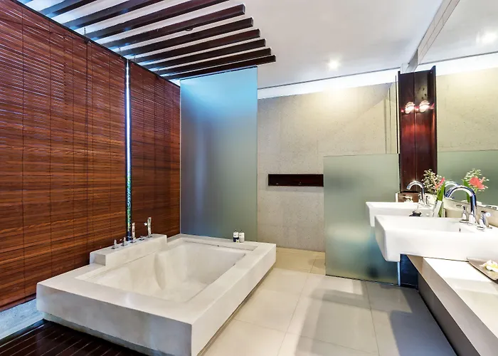 Villa Payapaya Luxury 4 Bedroom Near Potato Head Seminyak (Bali)